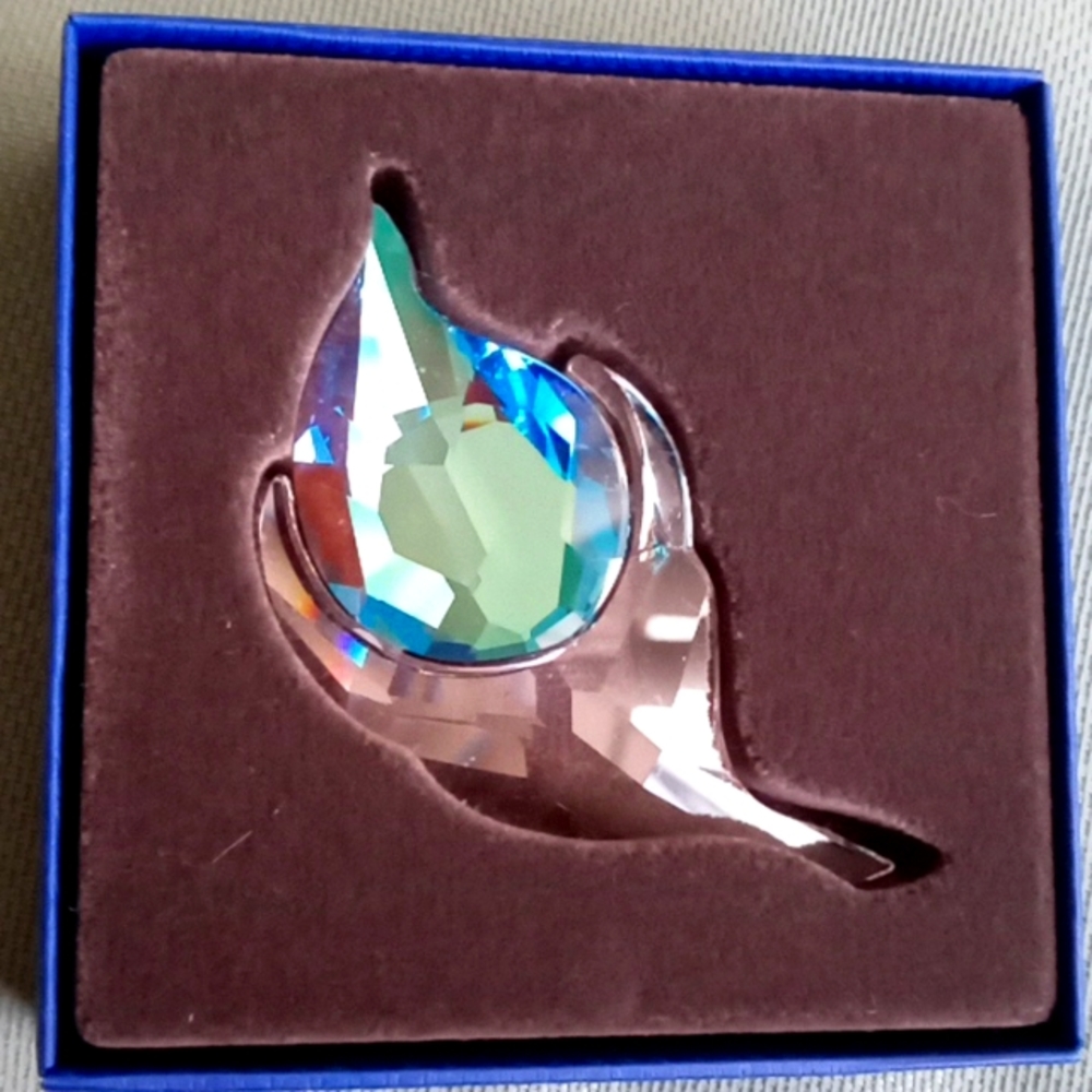 SCS PEACOCK 🦚 FEATHER CRYSTAL